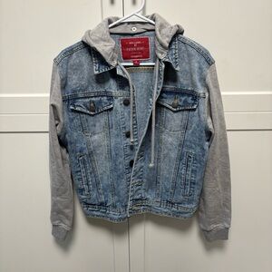 Women’s Red Label by Patrol Jeans Denim Jacket w Sweatshirt Sleeves & hood SM